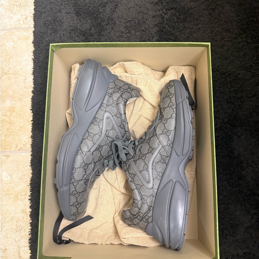 Gucci Charcoal Textured Sneakers - Picture 6 of 10